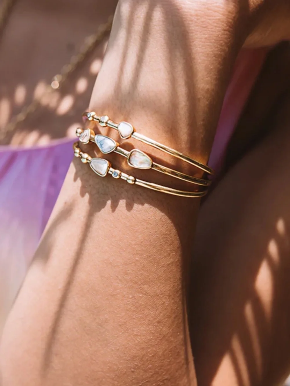 Kendra Scott Ivy Vintage Gold Open Cuff Bangle Bracelet in White Mix